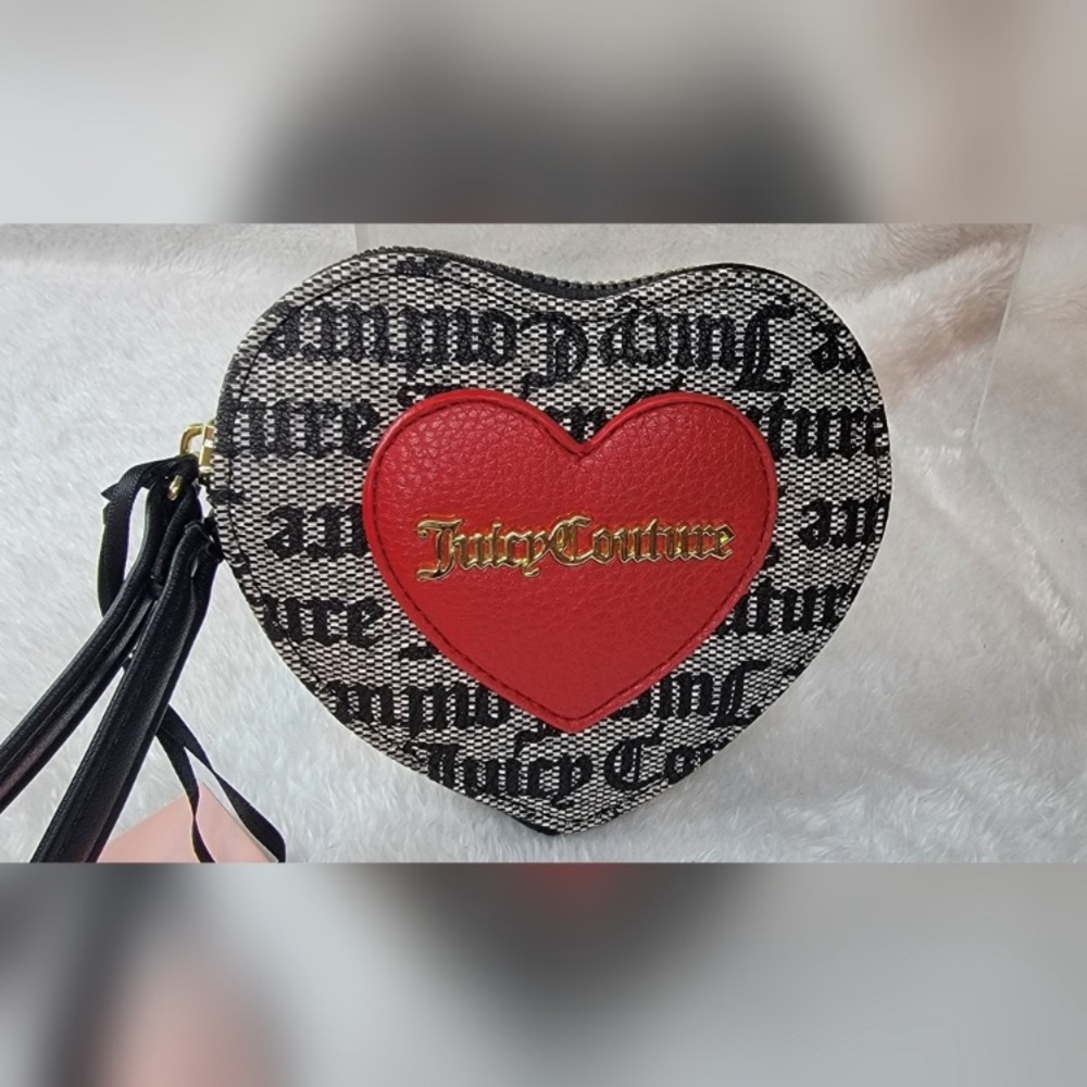 Juicy Couture Heart Wristlet Wallet Coin Purse NEW WITH TAGS